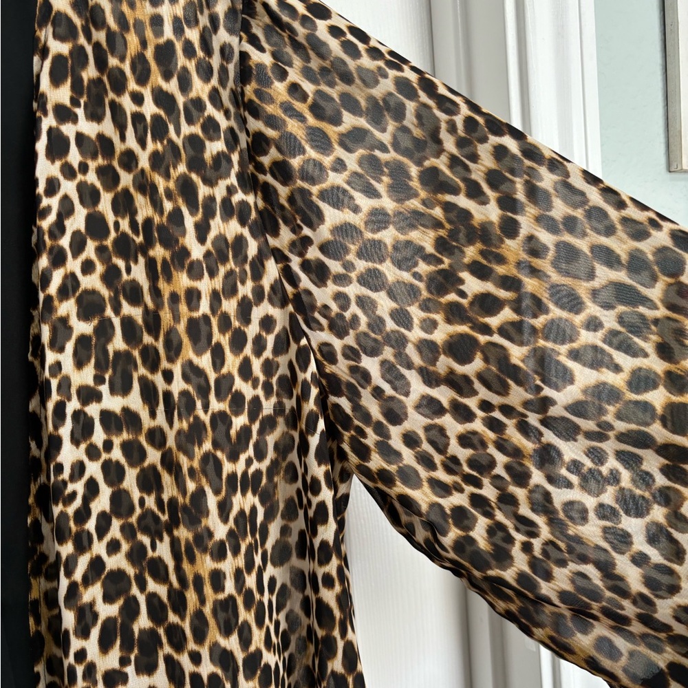 Torrid cover up / robe - Picture 8 of 13